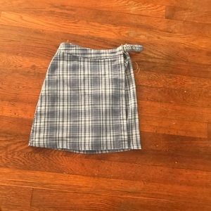 Brandy Melville blue plaid skirt